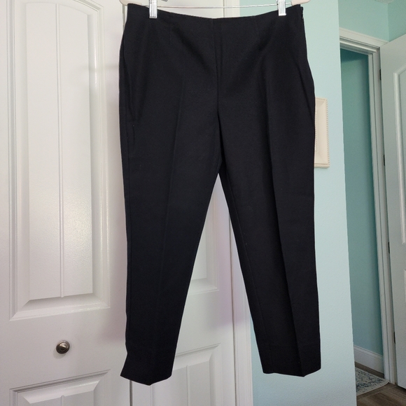 Chico's, Side Zip, Crop Pants, Black  Chico's Size 1.5 - Picture 1 of 4